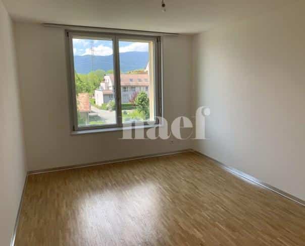 À louer : Appartement 4.5 Pieces Nyon - Ref : 205686.4042 | Naef Immobilier