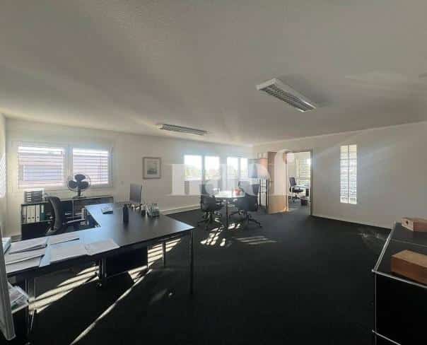 À louer : Surface Commerciale Bureau Gland - Ref : 205689.1010 | Naef Immobilier