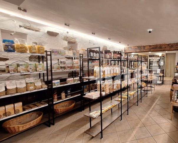 À louer : Surface Commerciale Arcade Coppet - Ref : 205764.1 | Naef Immobilier