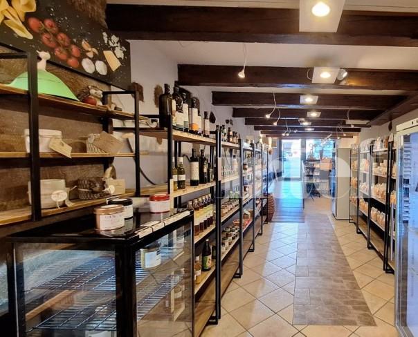 À louer : Surface Commerciale Arcade Coppet - Ref : 205764.1 | Naef Immobilier