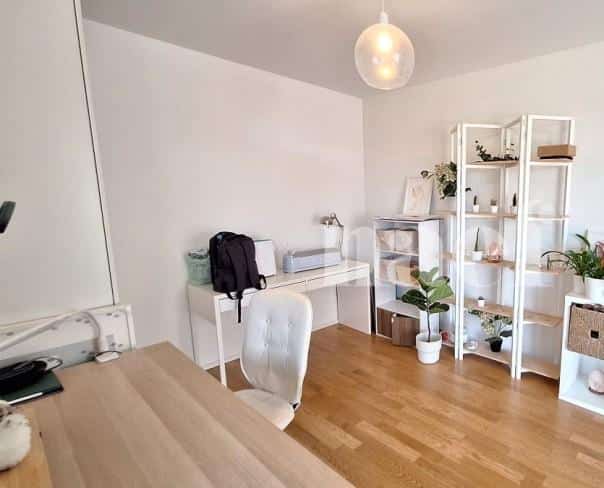 À louer : Appartement 5.5 Pieces Gland - Ref : 205791.3000 | Naef Immobilier