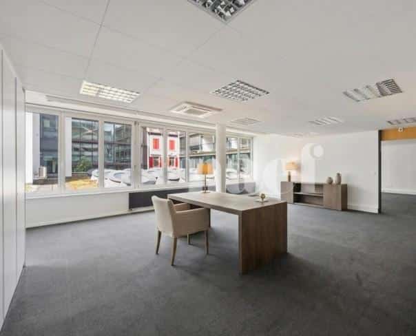 À louer : Surface Commerciale Bureau Delémont - Ref : 208700.1002 | Naef Immobilier