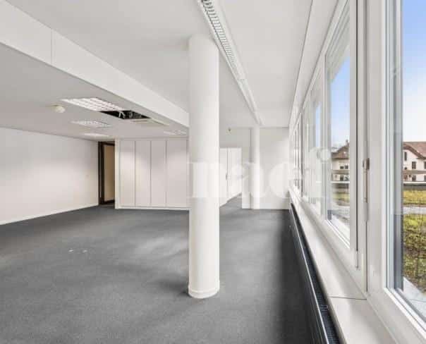 À louer : Surface Commerciale Bureau Delémont - Ref : 208700.1002 | Naef Immobilier