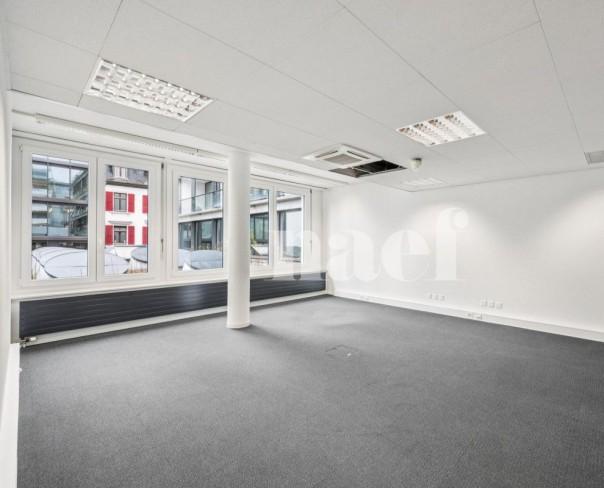 À louer : Surface Commerciale Bureau Delémont - Ref : 208700.1002 | Naef Immobilier