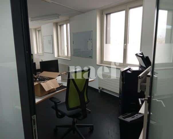 À louer : Surface Commerciale Bureau Delémont - Ref : 208700.2003 | Naef Immobilier
