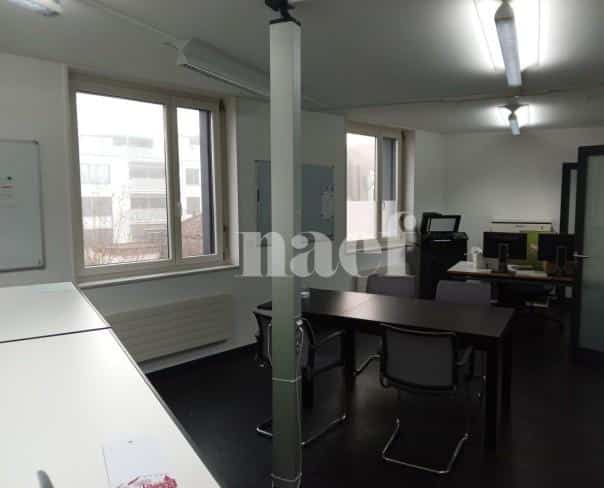 À louer : Surface Commerciale Bureau Delémont - Ref : 208700.2003 | Naef Immobilier