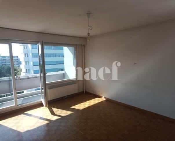 À louer : Appartement 6 Pieces Le Grand-Saconnex - Ref : 211130.7002 | Naef Immobilier