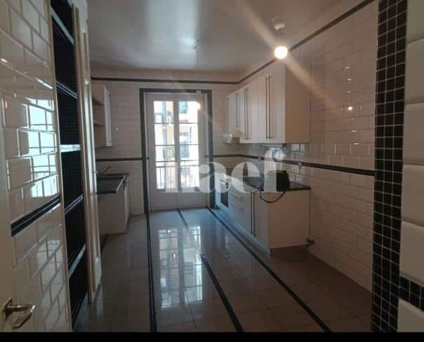 À louer : Appartement 5.5 Pieces Genève - Ref : 211202.1002 | Naef Immobilier