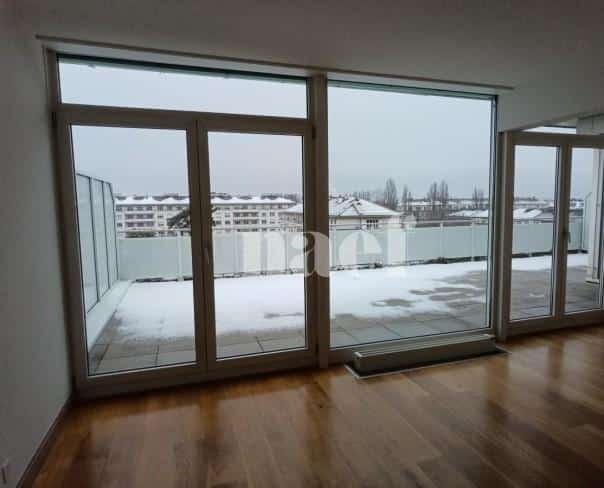 À louer : Appartement 5.5 Pieces Genève - Ref : 211205.8002 | Naef Immobilier