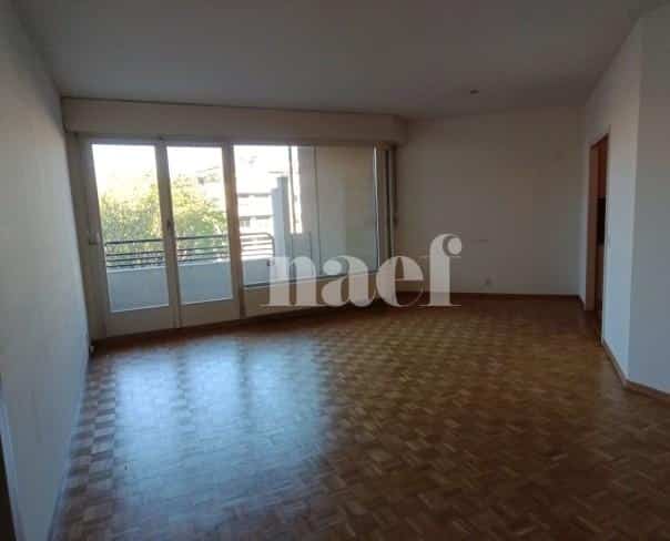 À louer : Appartement 2.5 Pieces Genève - Ref : 211209.4002 | Naef Immobilier