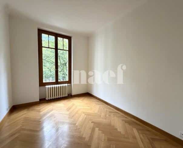 À louer : Appartement 6 Pieces Genève - Ref : 212229.2001 | Naef Immobilier