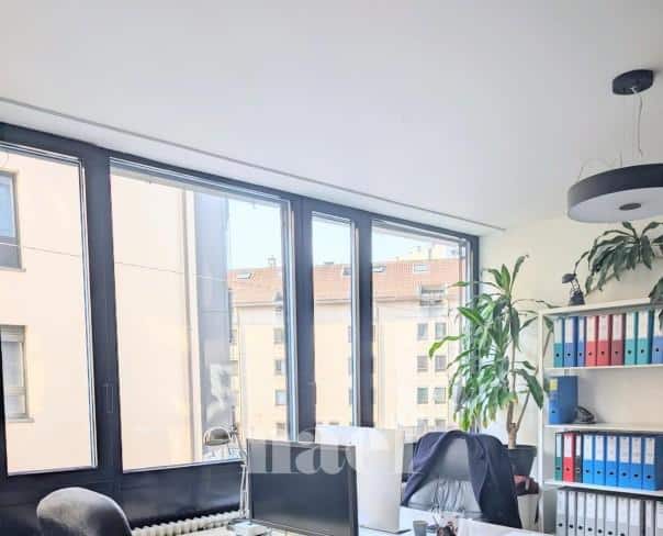 À louer : Surface Commerciale Bureau Genève - Ref : 212385.2003 | Naef Immobilier