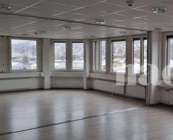 À louer : Surface Commerciale Bureau La Chaux-de-Fonds - Ref : 219282.2001 | Naef Immobilier