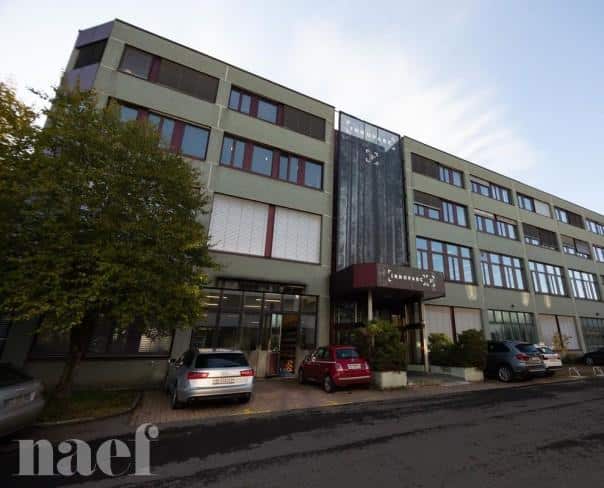 À louer : Surface Commerciale Bureau La Chaux-de-Fonds - Ref : 219282.2001 | Naef Immobilier