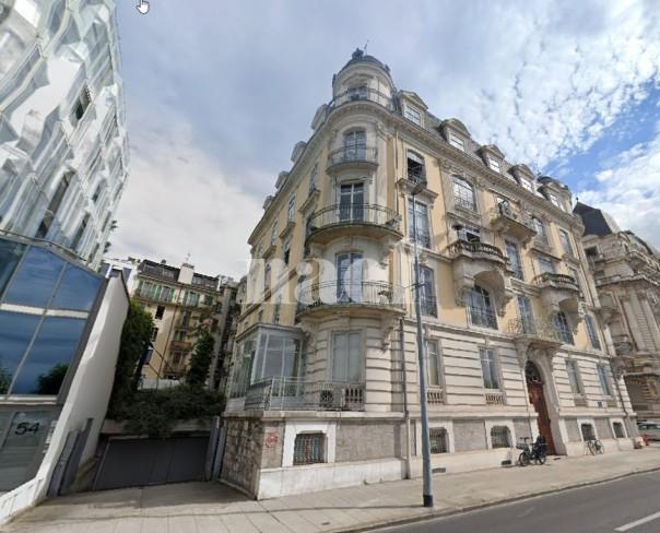 À louer : Parking couvert Genève - Ref : 220062.61001 | Naef Immobilier