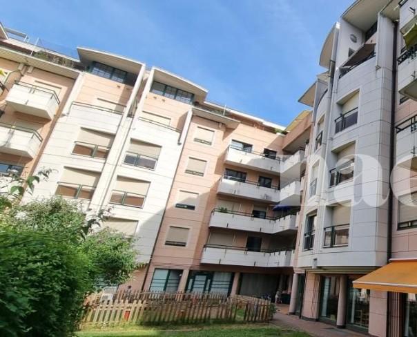 À louer : Surface Commerciale Arcade Genève - Ref : 268501.4 | Naef Immobilier