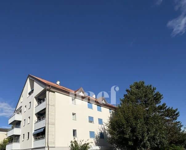 À louer : Parking place-moto Chavornay - Ref : 275978.61029 | Naef Immobilier