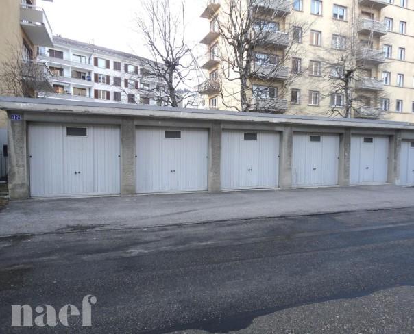 À louer : Parking  La Chaux-de-Fonds - Ref : 276128.60014 | Naef Immobilier