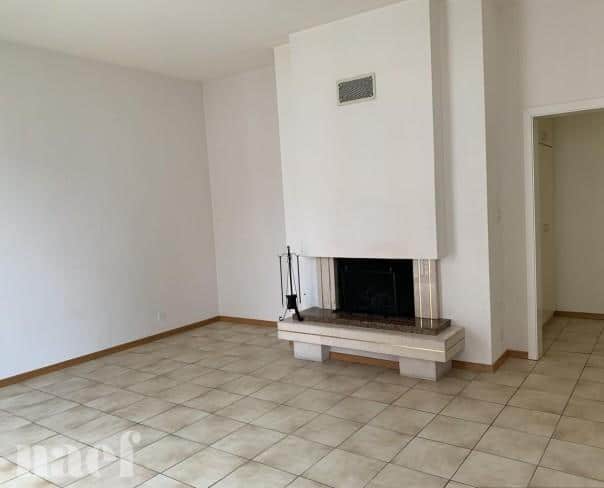 À louer : Appartement 2.5 Pieces LA CHAUX-DE-FONDS - Ref : 276330.1001 | Naef Immobilier
