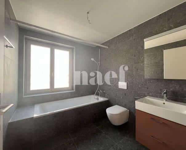 À louer : Appartement 5 Pieces La Chaux-de-Fonds - Ref : 276352.2002 | Naef Immobilier