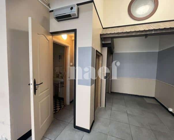 À louer : Surface Commerciale Arcade La Chaux-de-Fonds - Ref : 276935.3 | Naef Immobilier