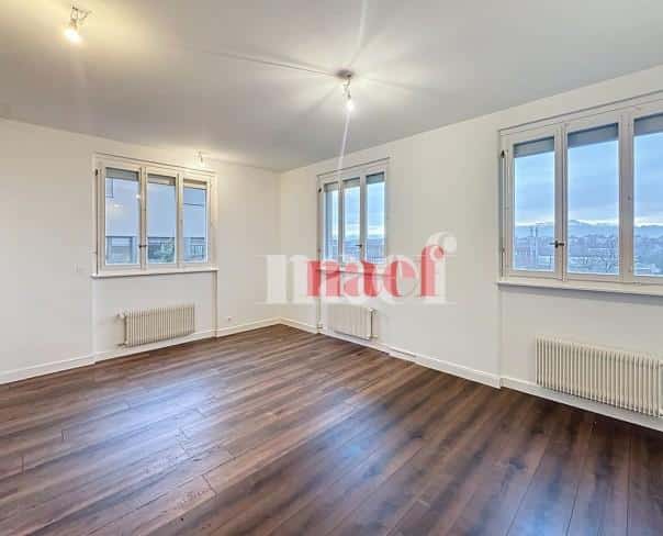 À louer : Surface Commerciale Atelier Lonay - Ref : 296002.80001 | Naef Immobilier