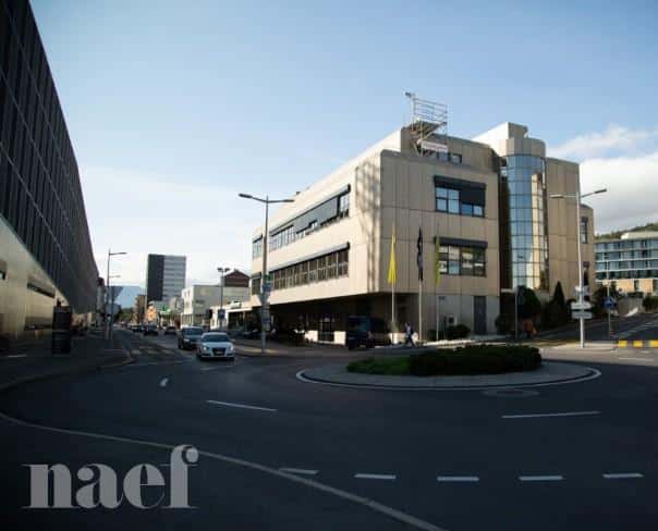 À louer : Parking couvert Neuchâtel - Ref : 43168 | Naef Immobilier