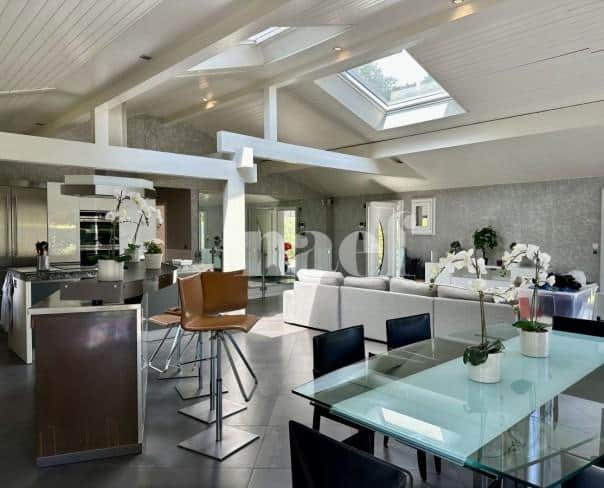 À louer : Maison 7 Pieces Genthod - Ref : CP.20521 | Naef Immobilier