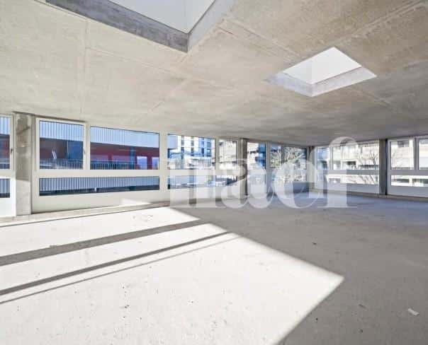 À louer : Surface Commerciale Bureau Gland - Ref : EC.40291 | Naef Immobilier