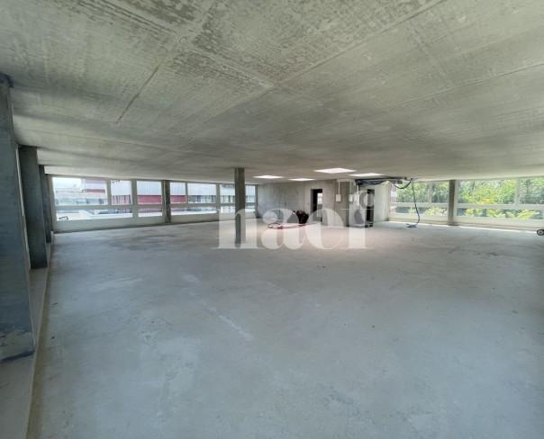 À louer : Surface Commerciale Bureau Gland - Ref : EC.40292 | Naef Immobilier