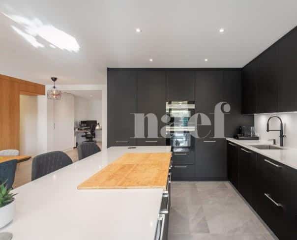 À louer : Appartement 5.5 Pieces Vevey - Ref : EC.40488 | Naef Immobilier