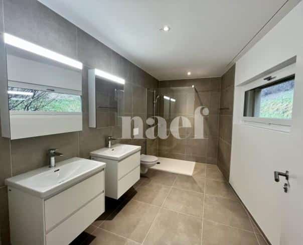 À louer : Appartement 4.5 Pieces Gampelen - Ref : EC.41271 | Naef Immobilier