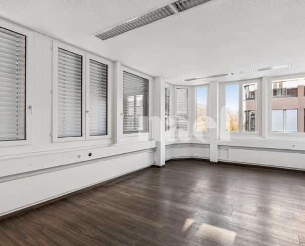 À louer : Surface Commerciale Atelier Marin Epagnier - Ref : EC.42113 | Naef Immobilier