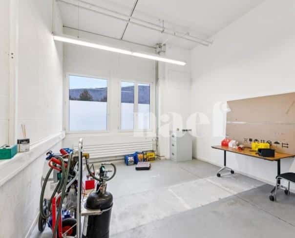 À louer : Dépôt Marin Epagnier - Ref : EC.43092 | Naef Immobilier