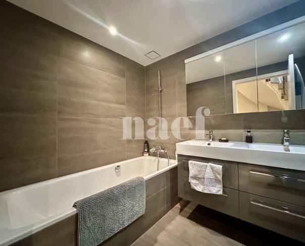 À louer : Appartement 6 Pieces Genève - Ref : EC.44169 | Naef Immobilier