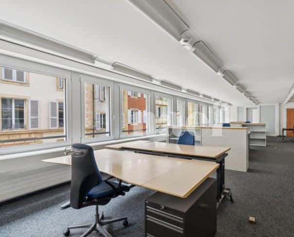 À louer : Surface Commerciale Bureau Neuchâtel - Ref : EC.44682 | Naef Immobilier
