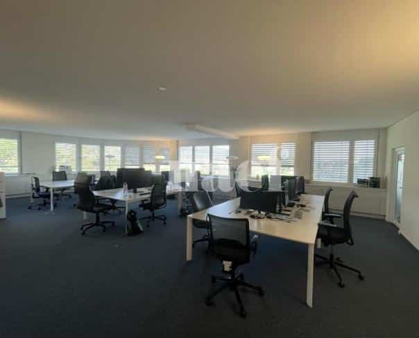 À louer : Surface Commerciale Bureau Gland - Ref : EC.45010 | Naef Immobilier