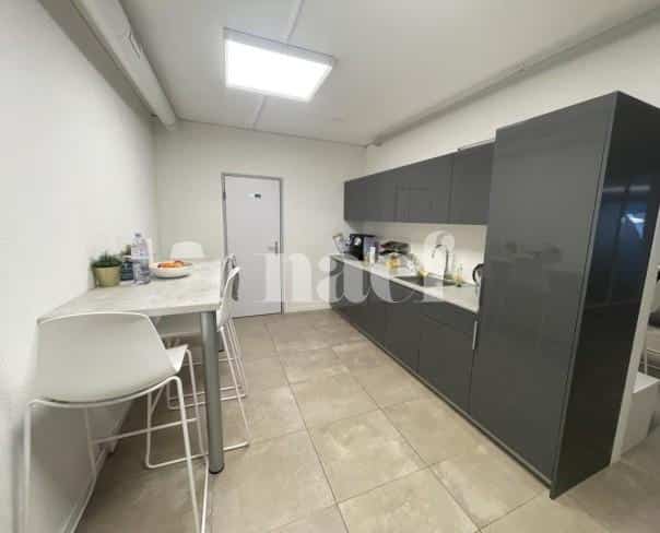 À louer : Surface Commerciale Bureau Gland - Ref : EC.45012 | Naef Immobilier