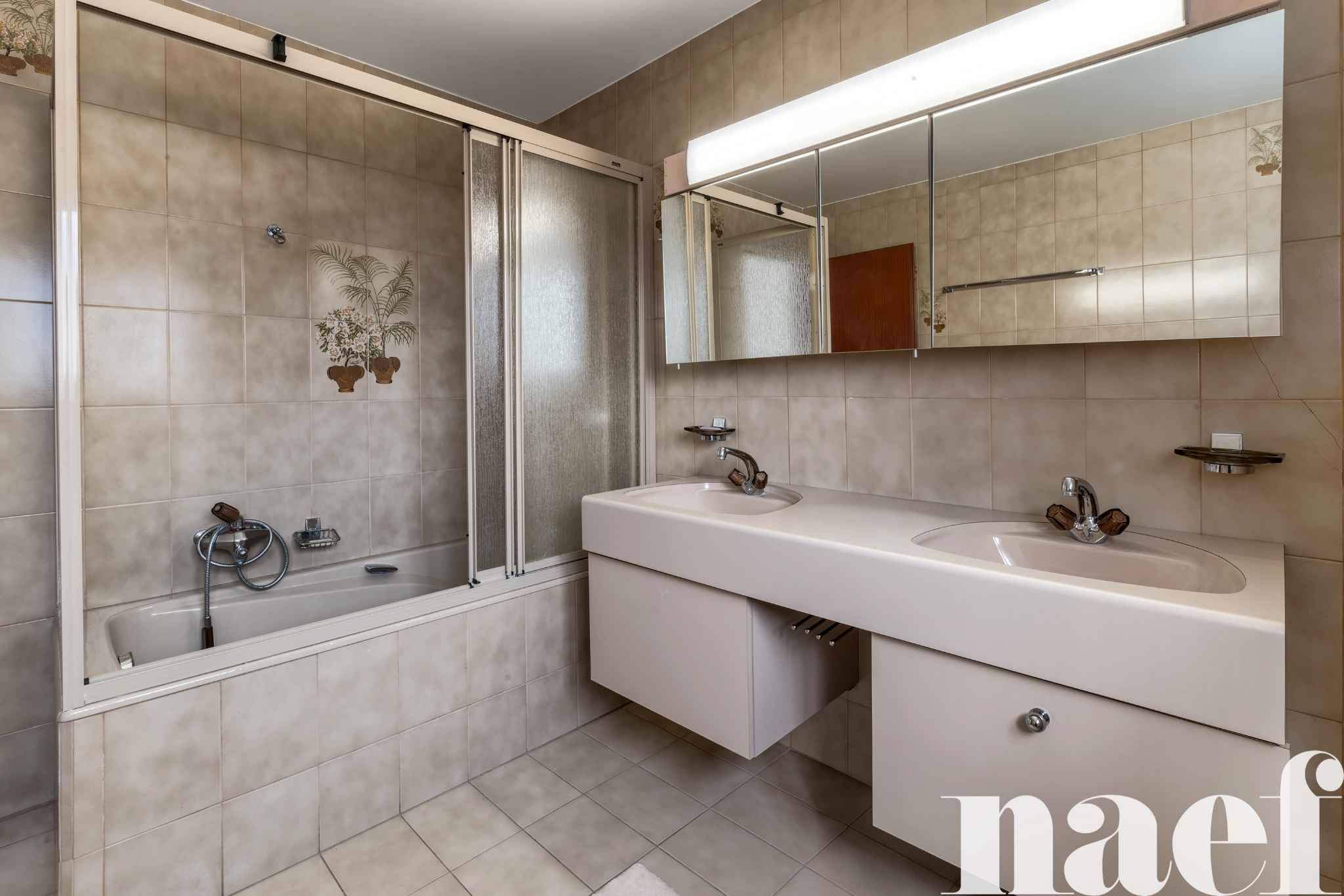 À vendre : Appartement 3 chambres Montreux - Ref : 0266 | Naef Immobilier