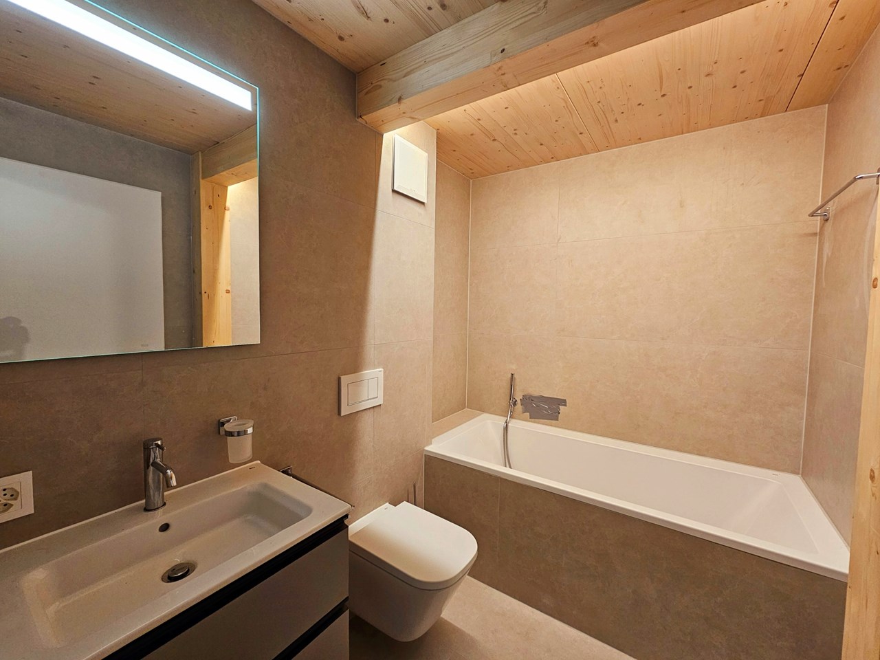À vendre : Appartement 2 chambres Vallamand - Ref : 1657 | Naef Immobilier