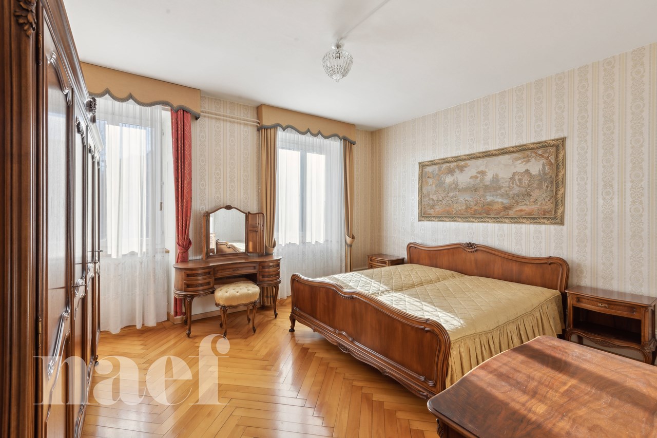 À vendre : Maison 7 chambres La Chaux-de-Fonds - Ref : 1941 | Naef Immobilier