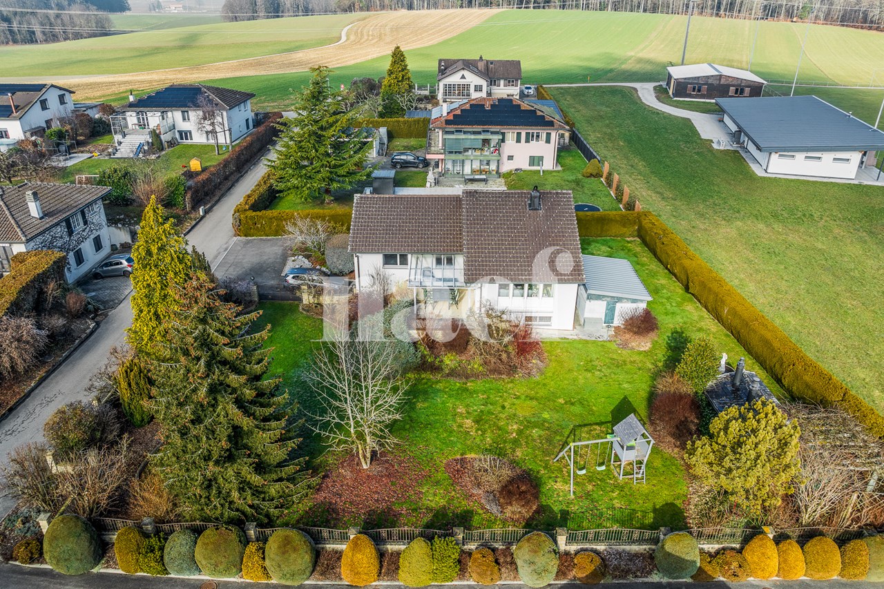 À vendre : Maison 5 chambres Cottens - Ref : 1947 | Naef Immobilier
