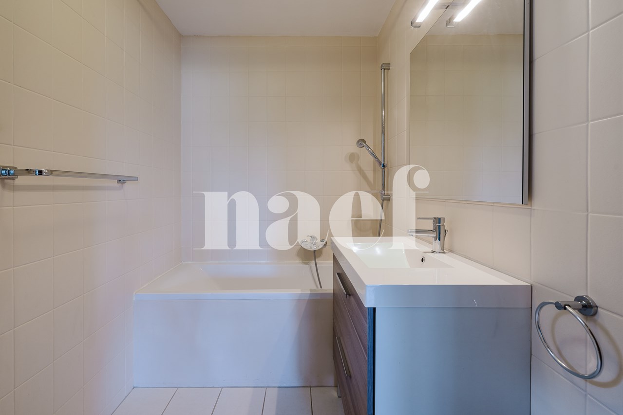 À vendre : Maison 3 chambres Eysins - Ref : 2099 | Naef Immobilier