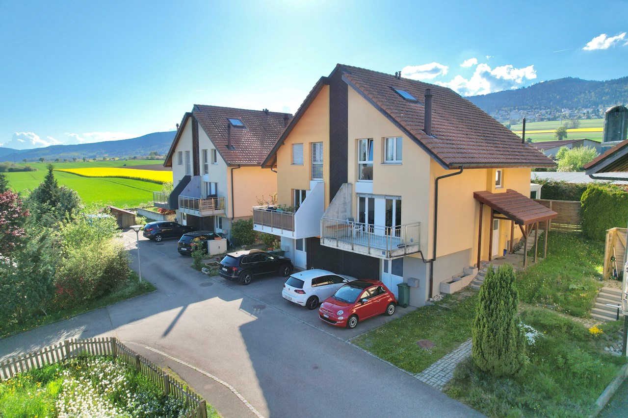À vendre : Maison 2 chambres Val-de-Ruz - Ref : 2121 | Naef Immobilier