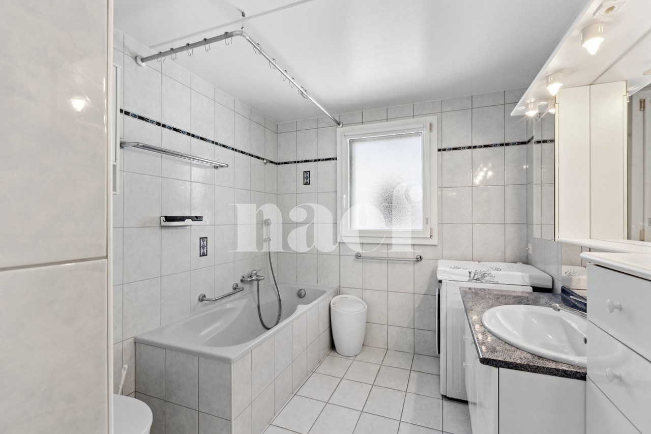 À vendre : Appartement 3 chambres Lignières - Ref : 2171 | Naef Immobilier