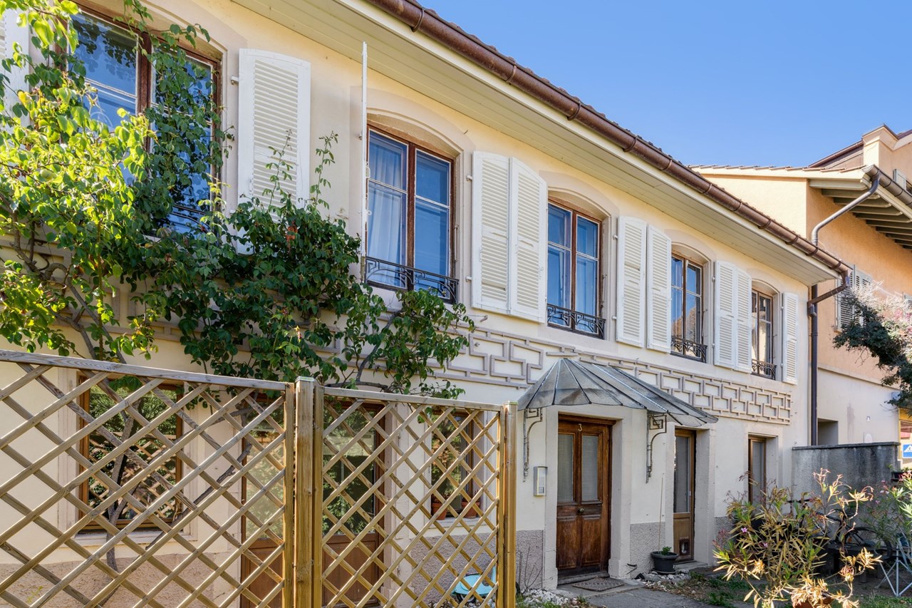 À vendre : Maison 6 chambres La Grande Béroche - Ref : 2323 | Naef Immobilier