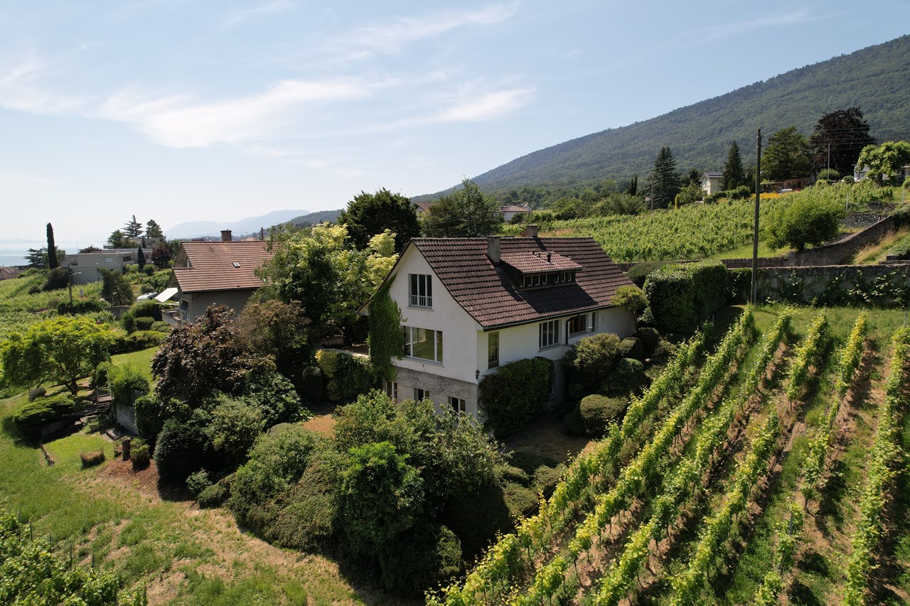 À vendre : Maison 5 chambres Saint-Blaise - Ref : 2345 | Naef Immobilier