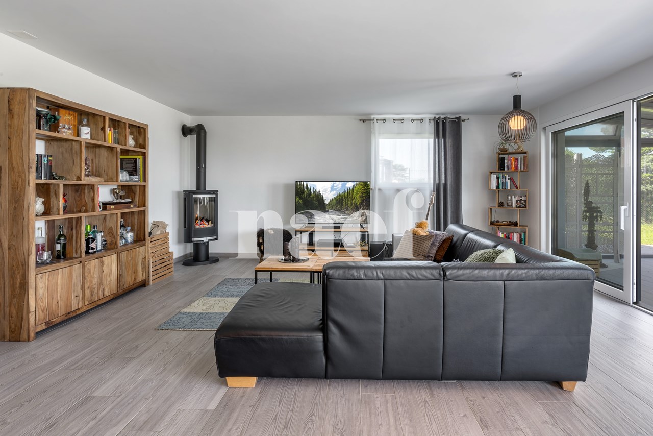 À vendre : Maison 5 chambres Hautemorges - Ref : 2362 | Naef Immobilier