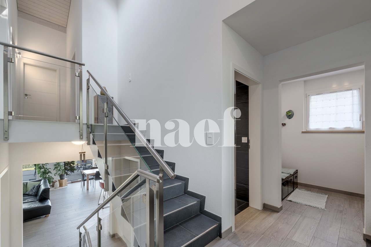 À vendre : Maison 5 chambres Hautemorges - Ref : 2362 | Naef Immobilier