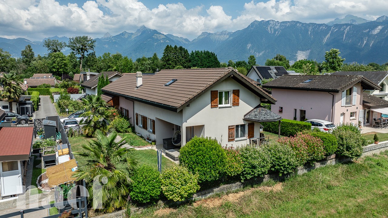 À vendre : Maison 5 chambres Port-Valais - Ref : 2421 | Naef Immobilier